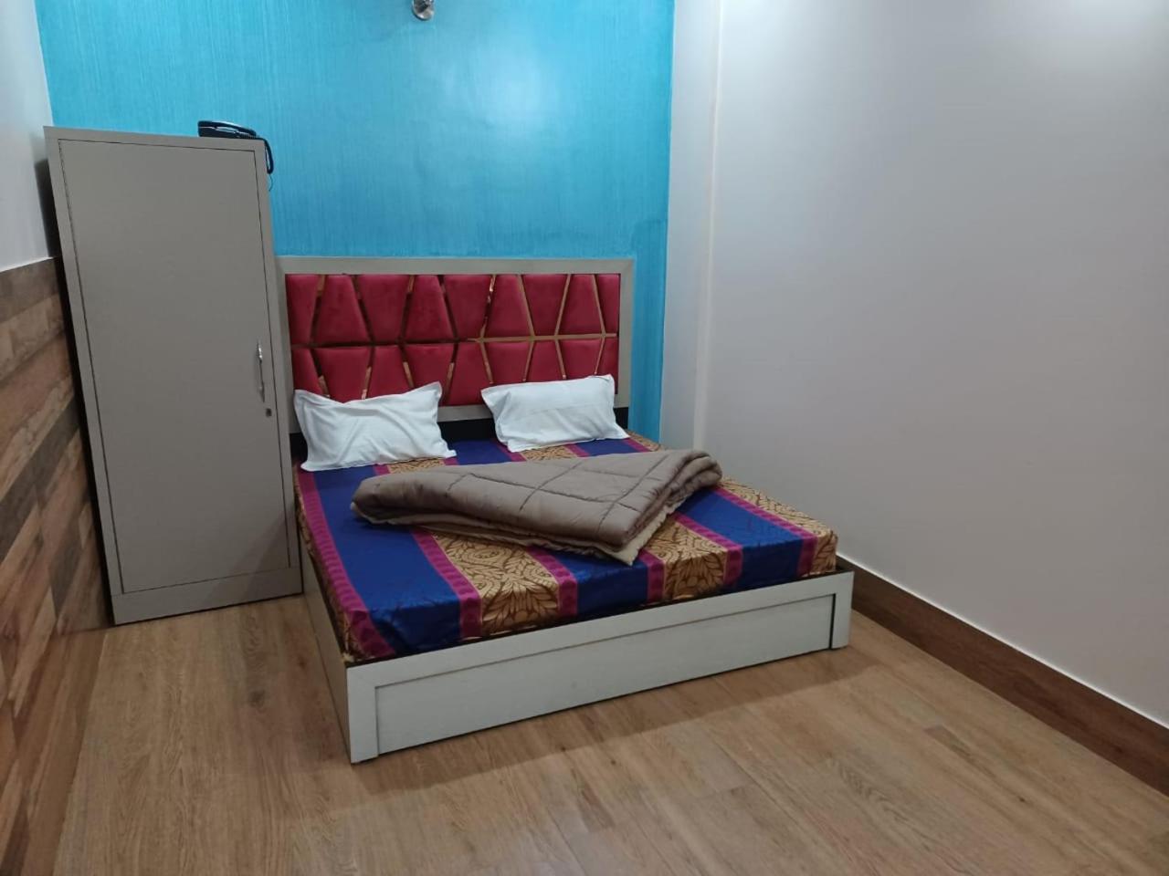 Paradise Home Stay Rāni Pokhri المظهر الخارجي الصورة